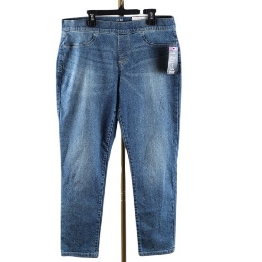 a.n.a Secretly Sculpting Pull On Jeggings Petite PL Medium Wash Blue Denim Jean